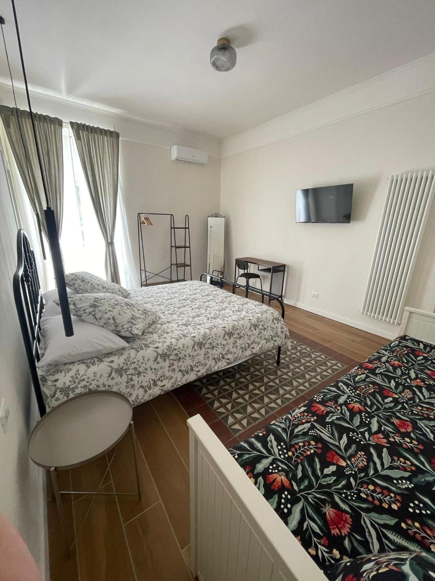 Bed and Breakfast Casa Duchesca Neapel Exterior foto
